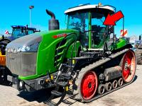 Fendt Стекло дверное левое 500625D1